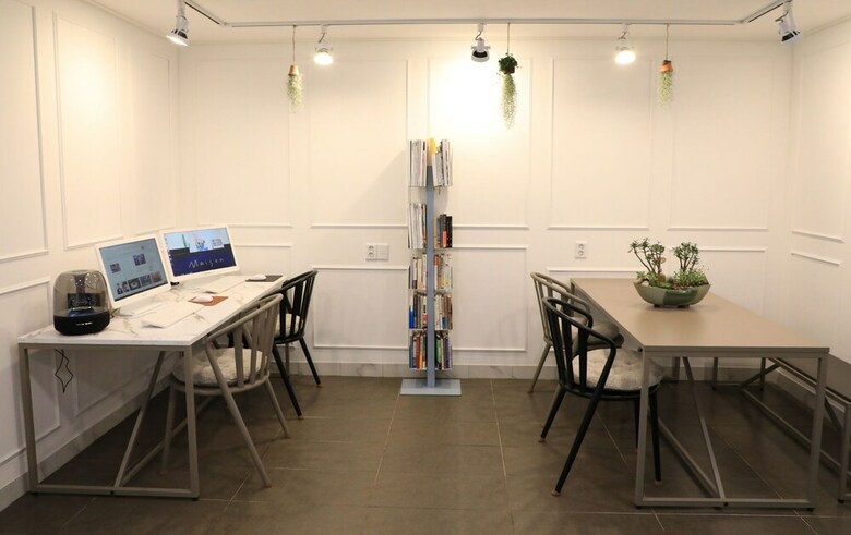 Maison Mini Hotel & Guesthouse