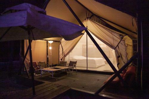 Maum Hotel And Backpackers