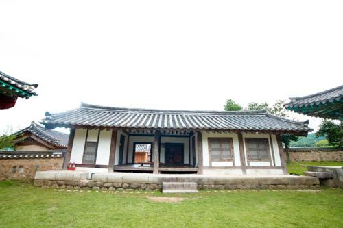 Hostal Seoakseowon