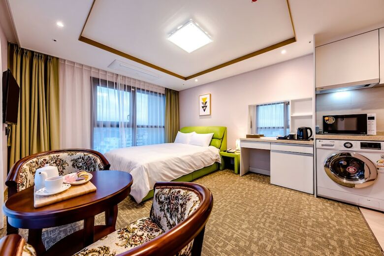 Hotel Dk