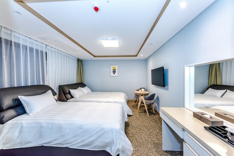 Hotel Dk