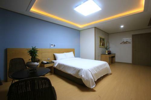 Jeju Line Hotel