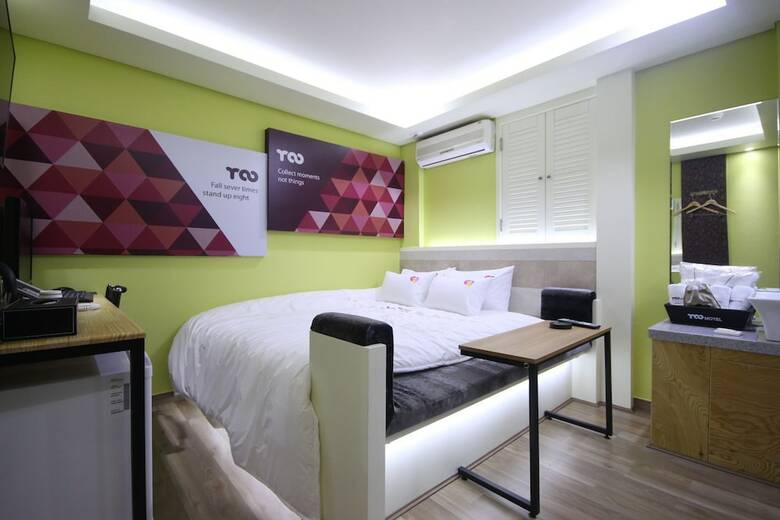 Roo Motel