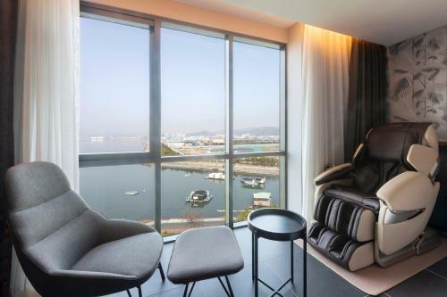 Brown-dot Hotel Shinho
