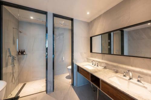 Brown-dot Hotel Shinho