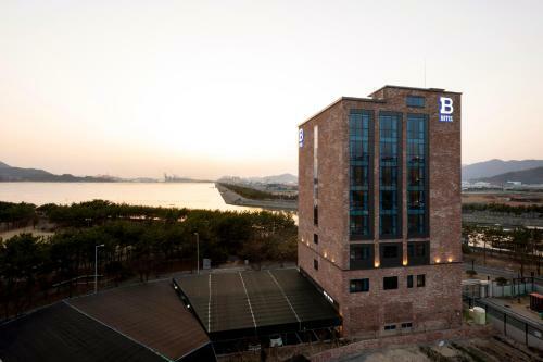 Brown-dot Hotel Shinho