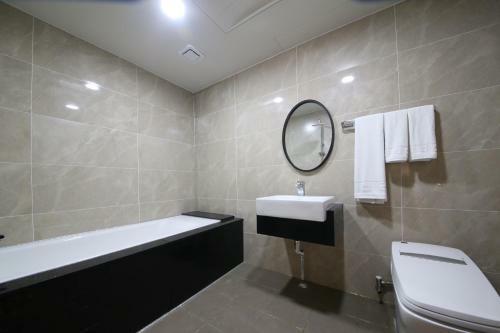 Bentley Tourist Hotel