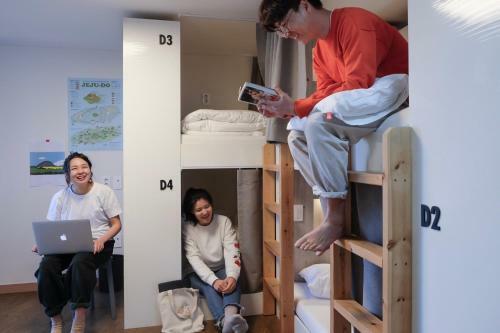 Hostal Bed Radio Dongmoon