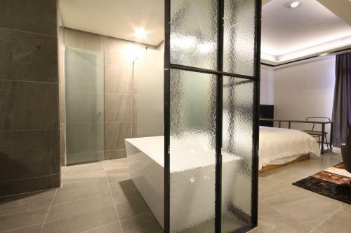 Hotel Eco Stay