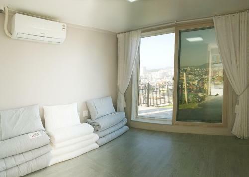 Hostal Seolleim Guesthouse
