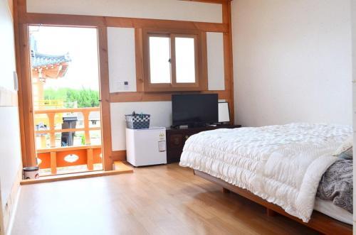 Hostal Gyeongju Ran Hanok Guesthouse