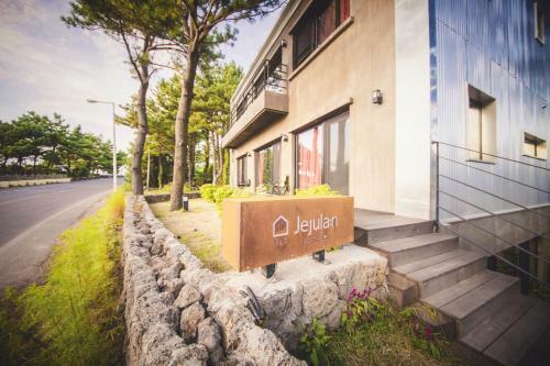 Bed & Breakfast Jejulan