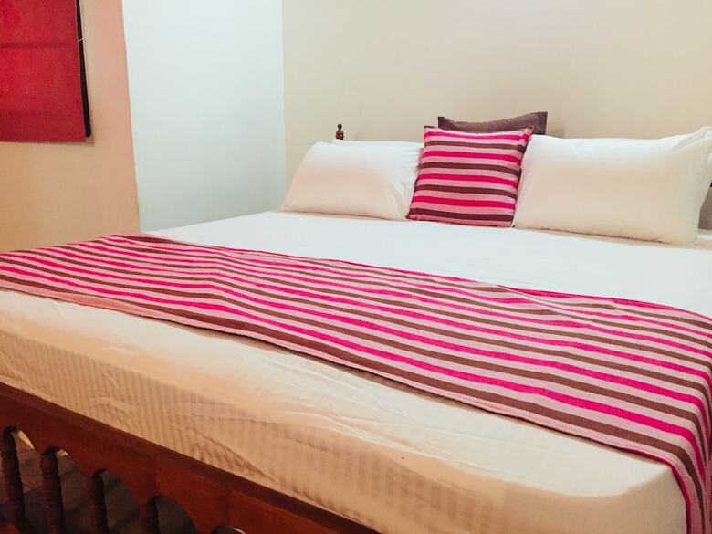 Hostal Villa Subuthi