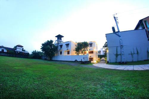 Forever City Hotel