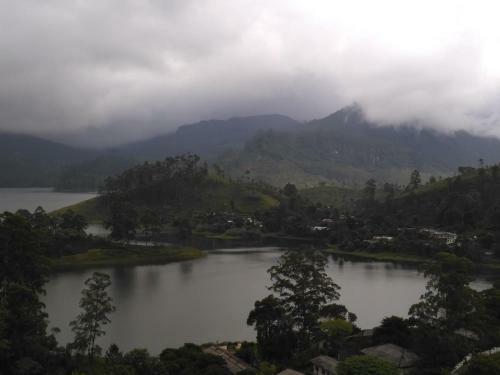 Hotel Dam House (near Adams Peak)