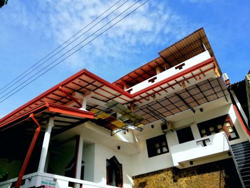 Hotel Devinuwara Cs Guest Inn