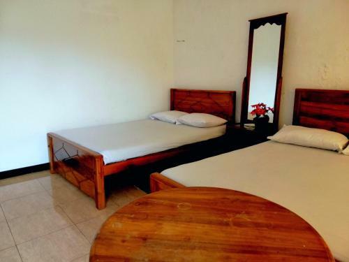 Hotel Devinuwara Cs Guest Inn