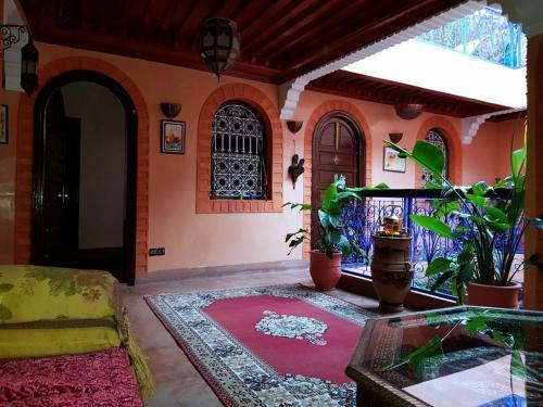 Bed & Breakfast Riad Konouz