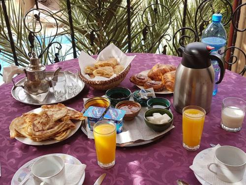 Hostal Maison Vall�e Du Ziz