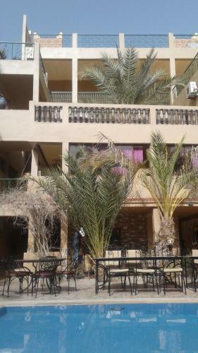 Hostal Maison Vall�e Du Ziz