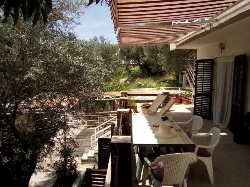 Hostal Apartments UNA