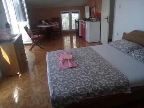 Hostal Apartments UNA