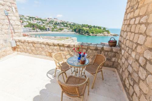 Hotel Kulla E Balshajve