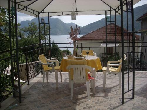 Holiday Home Bokokotorski Zaliv