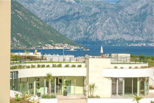 Lavender Bay Apartment C12