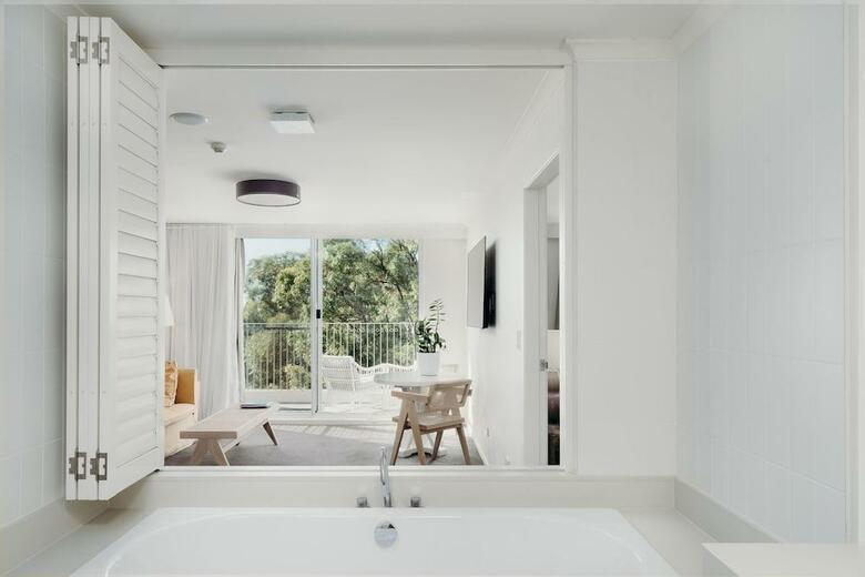 Hotel Ibis Styles Port Stephens Salamander Shores