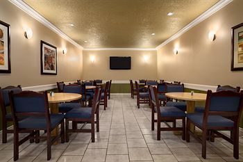 Hotel Days Inn High Level