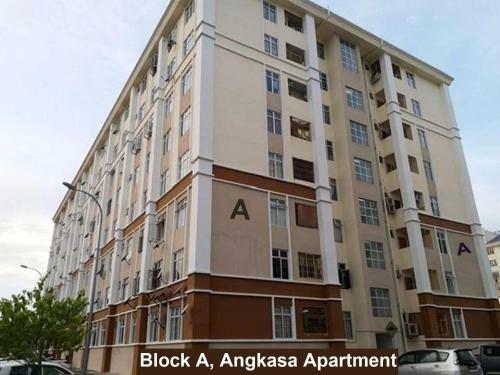 Apartamento Sweet Angkasa Homestay