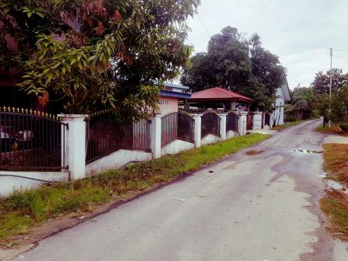 Haji Saif Homestay Whole Semi-d Terrace