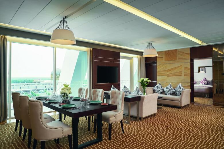 Movenpick Hotel & Convention Centre Klia