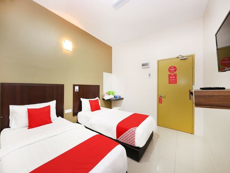 Oyo 709 Tgl Hotel