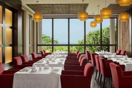Ibom Hotel & Golf Resort