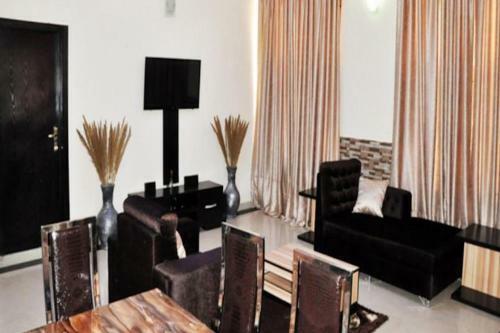 Hotel Btt Homes