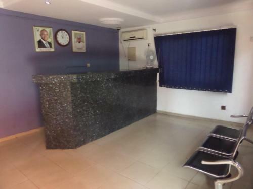Hotel Qosmic Residence