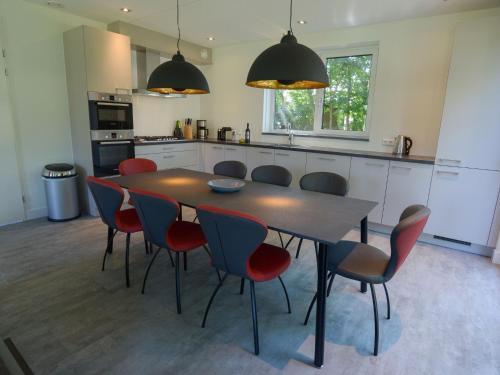 Peaceful Child-friendly Villa In De Koog Near Sea