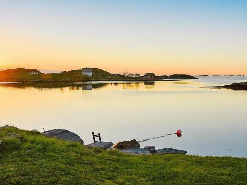 Holiday Home Hustad