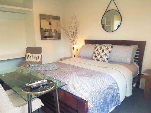 Hostal A Little Luxury Lake Taupo