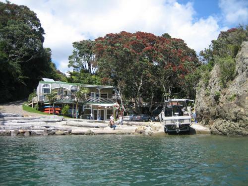 Albergue Maraehako Bay Retreat