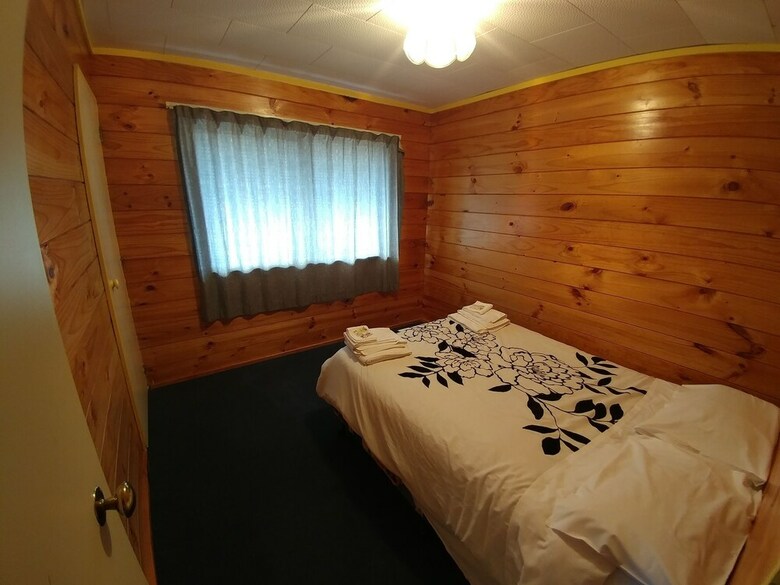 Pineacres Motel And Park