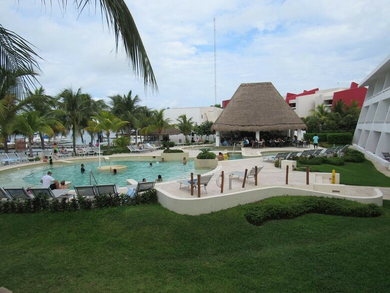 Hotel Cancun Bay Resort