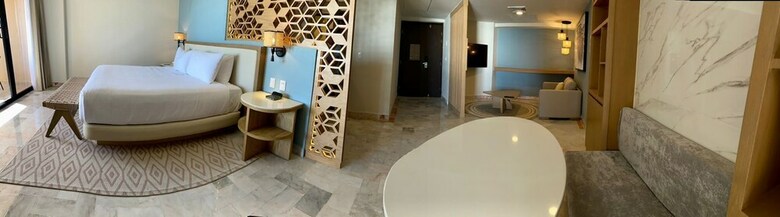 Hotel Wyndham Grand Cancun All Inclusive Resort & Villas