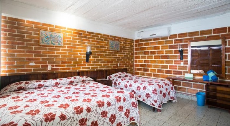 El Pescador Hotel