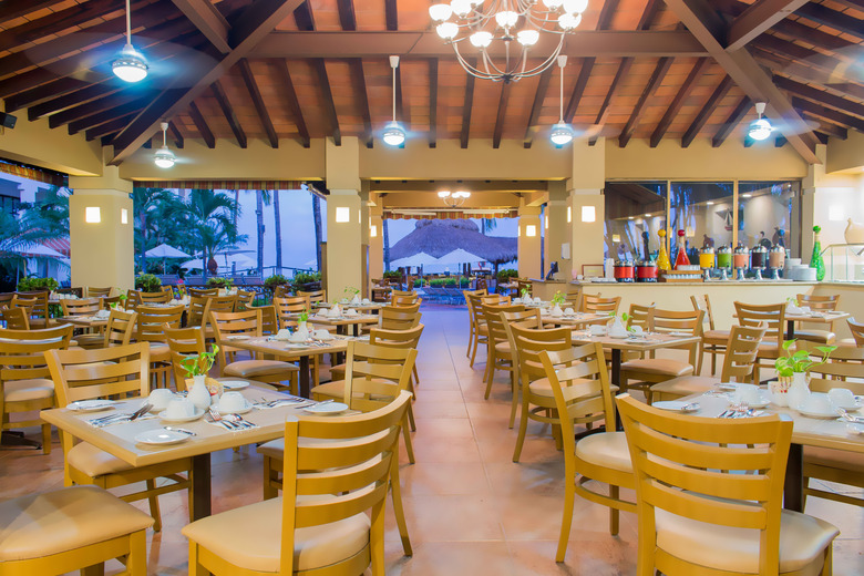 Hotel Plaza Pelicanos Grand Beach Resort