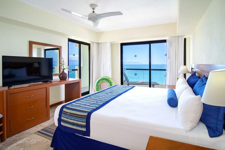 Hotel Plaza Pelicanos Grand Beach Resort