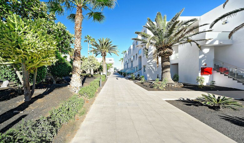 Hotel Aequora Lanzarote Suites
