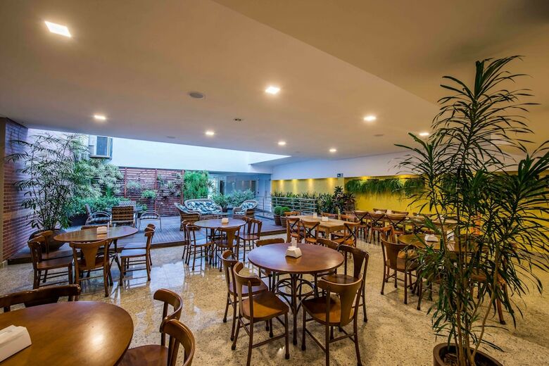 Hotel Metropolitano
